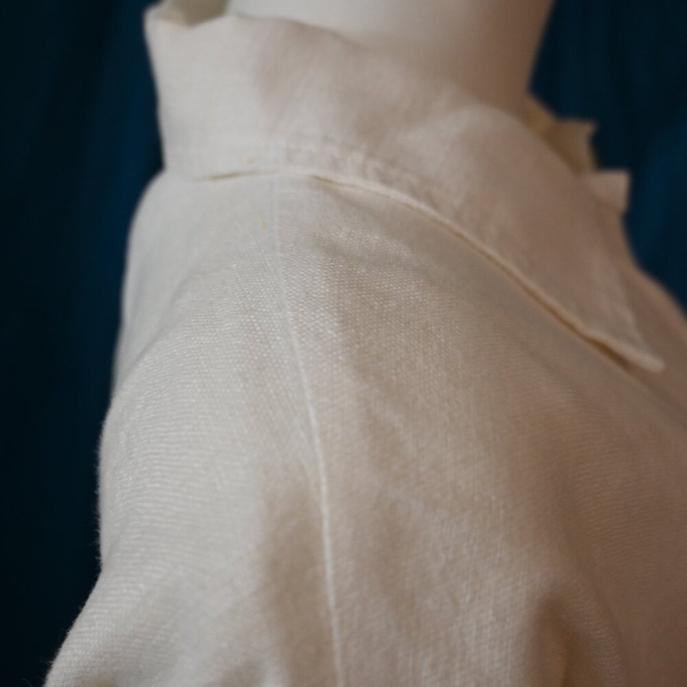 Linen blouse - Picture 4 of 8